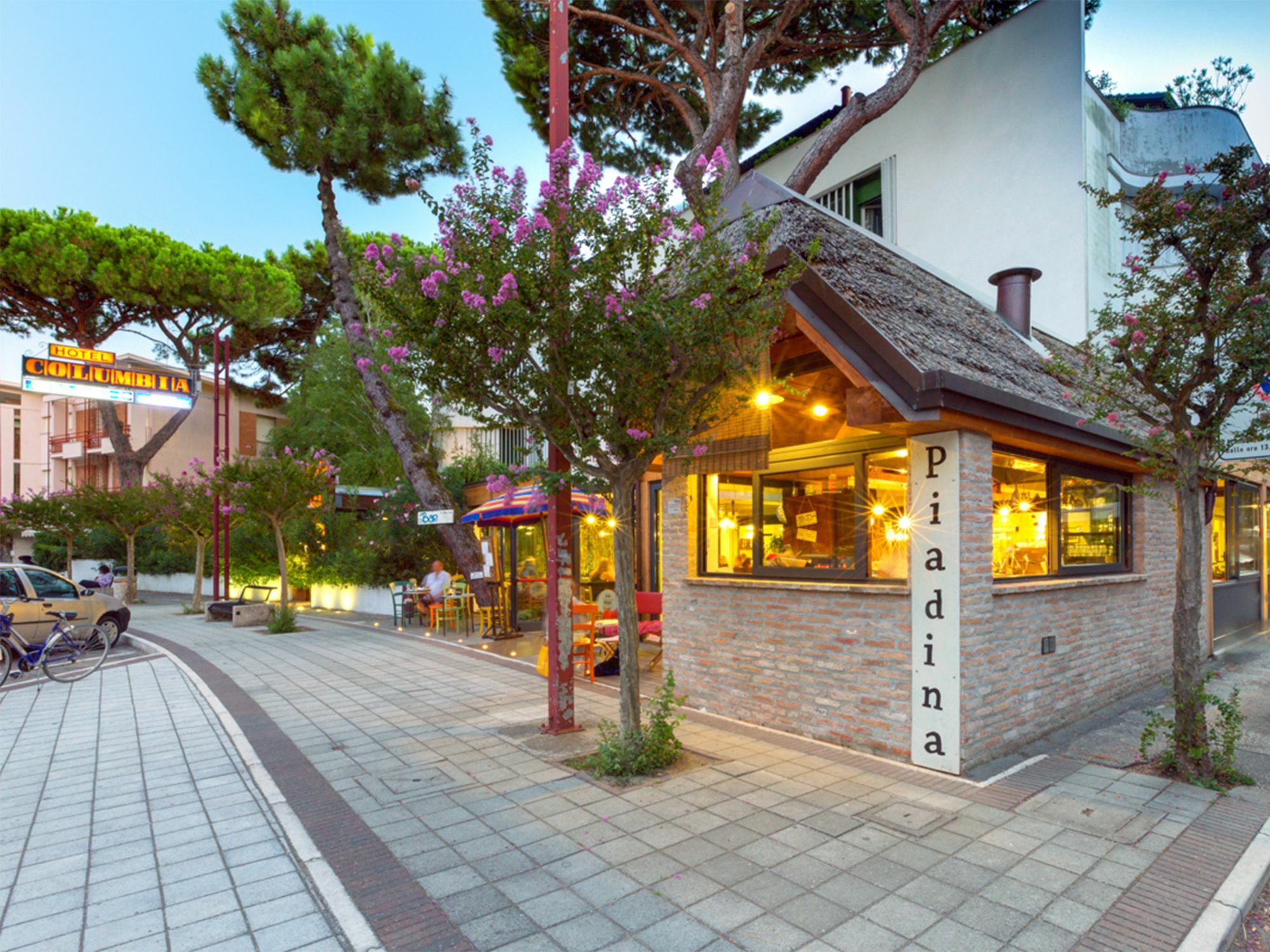 Hotel Columbia Marina Romea Kültér fotó